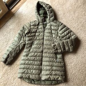 Mountain Hardware Olive Green Puffer Parka 75% Down